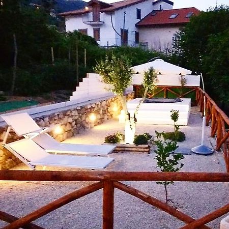 Four White Apartments Agerola Luaran gambar