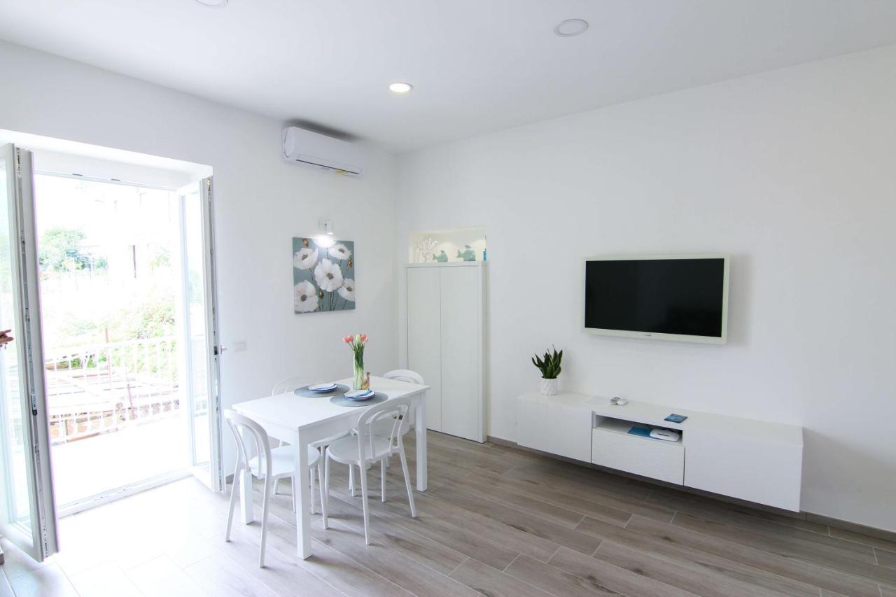 Four White Apartments Agerola Luaran gambar